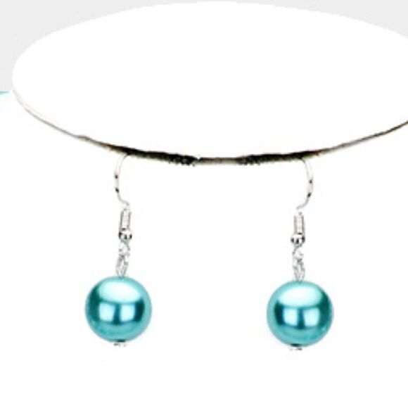 Blue Pearl (faux) Triple Strand Necklace & Earring Set by SP Sophia Collection - Picture 3 of 7